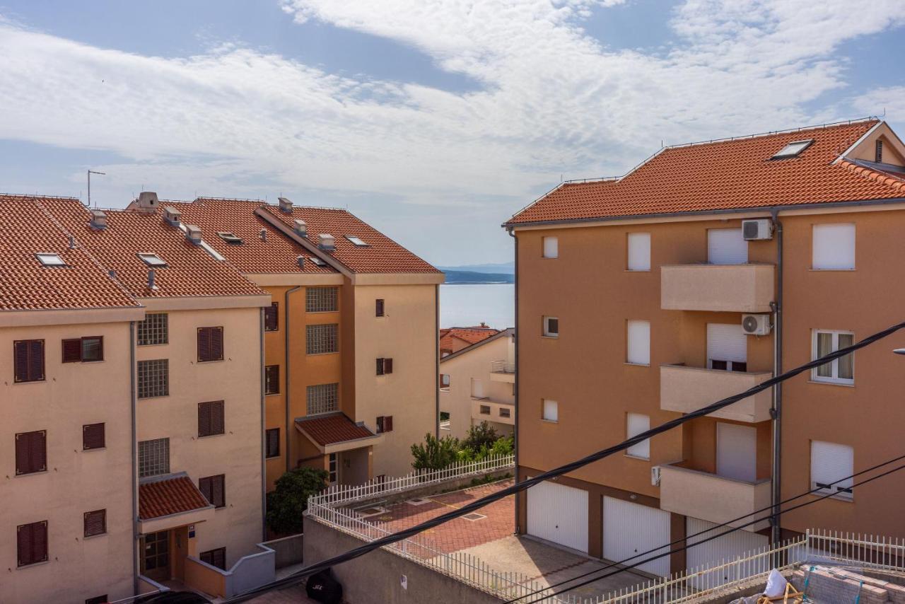 Apartments Mirela Crikvenica Luaran gambar